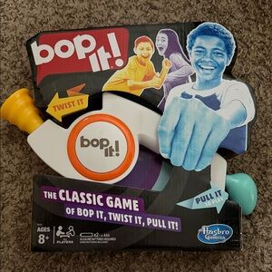 Hasbro Bop It!